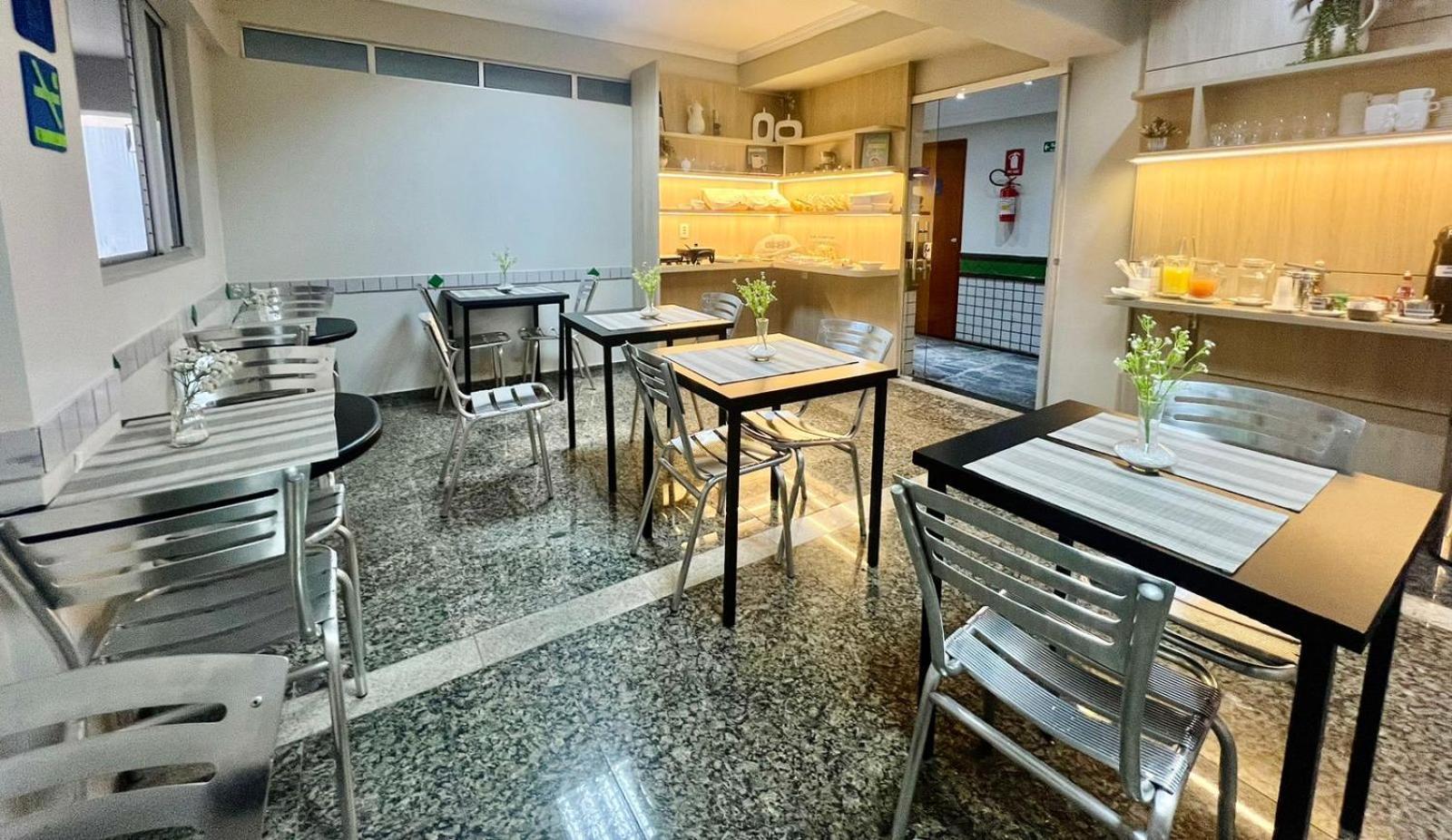 Hotel Buriti Stop (Adults Only) Гояния Екстериор снимка